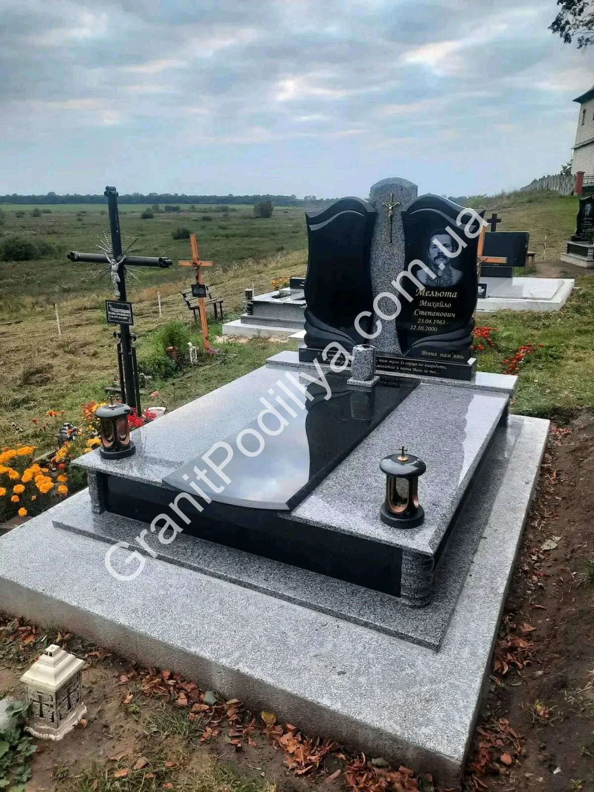 Європейський пам'ятник - Кам'янець-Подільський | GranitPodillya